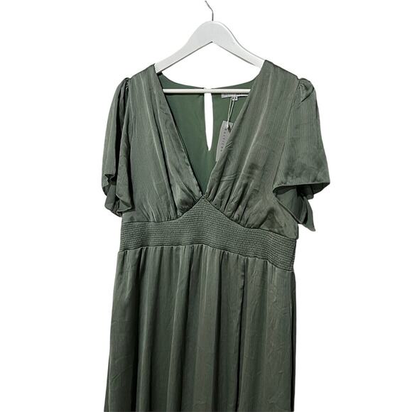 BALTIC BORN WOMENS SIZE XXLARGE PRAGUE SATIN MAXI DRESS GREEN NEW - Picture 7 of 13